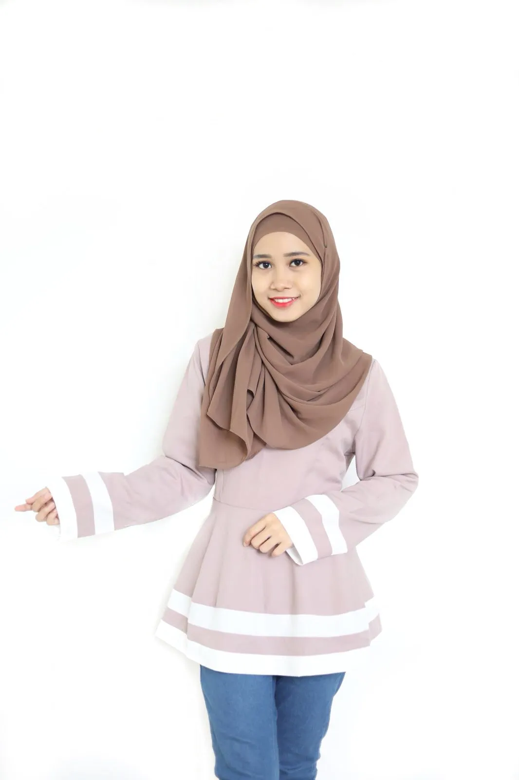 Western Arab Tops